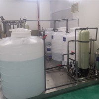 江阴超纯水设备  实验室超纯水设备  化验室超纯水设备